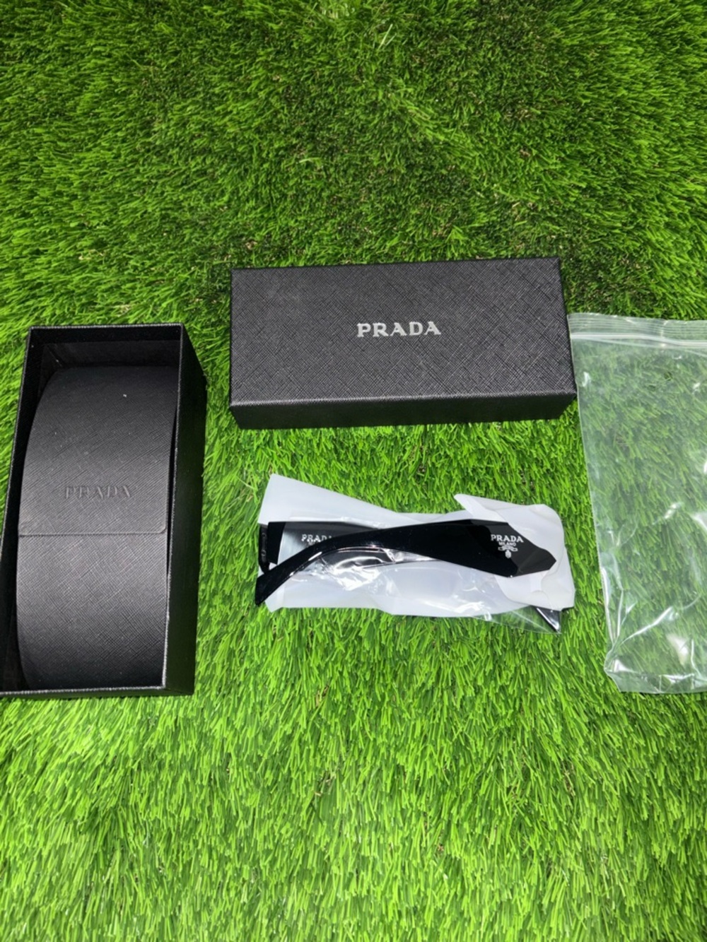 Prada Black Rectangular Sunglasses with Logo - Picture 2 of 14